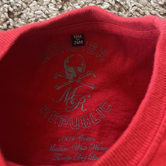 Monster Republic transformer like robot short sleeve tshirt - Picture 3 of 4